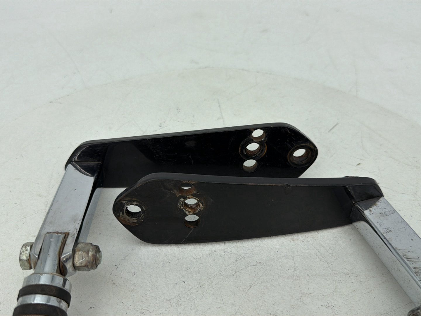 2007 - 2017 Harley-Davidson Dyna Super Glide Custom Front Right Left Highway Foot Pegs 49354-01
