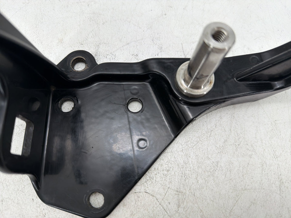 2002 Harley Heritage Softail Classic FLSTC OEM Right 1 Footboard Mount Bracket