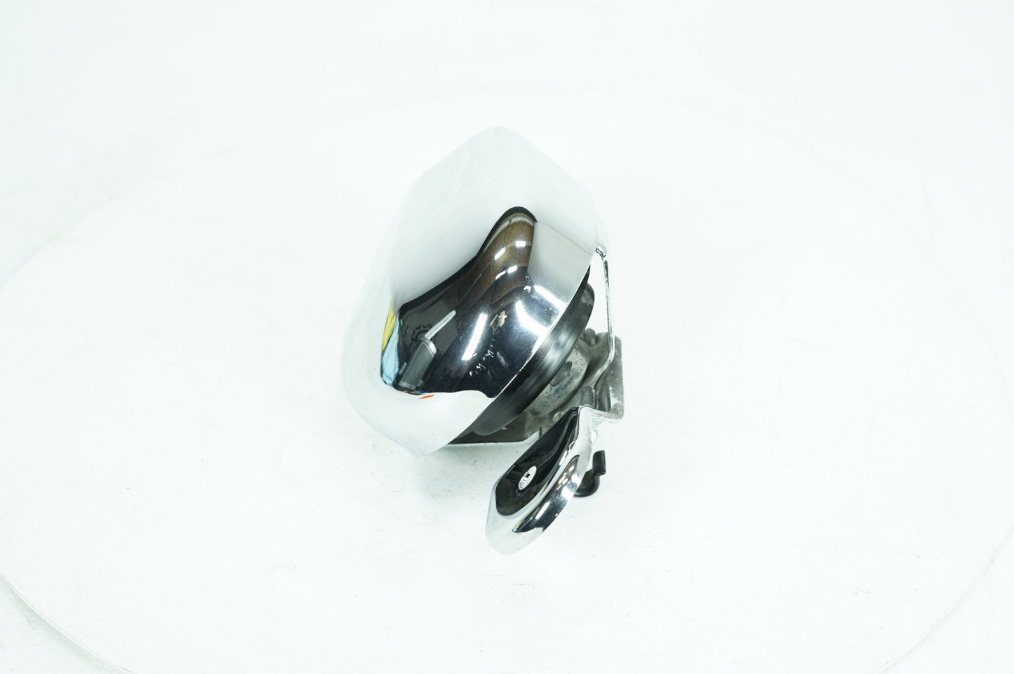 2007 - 2012 Harley-Davidson Softail Custom Horn Signal Klaxon Chrome Cover 69012-93A