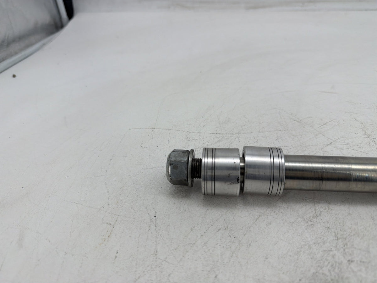 2012 Harley Street Glide Touring FLHX OEM Front Wheel Axle Bolt Shaft