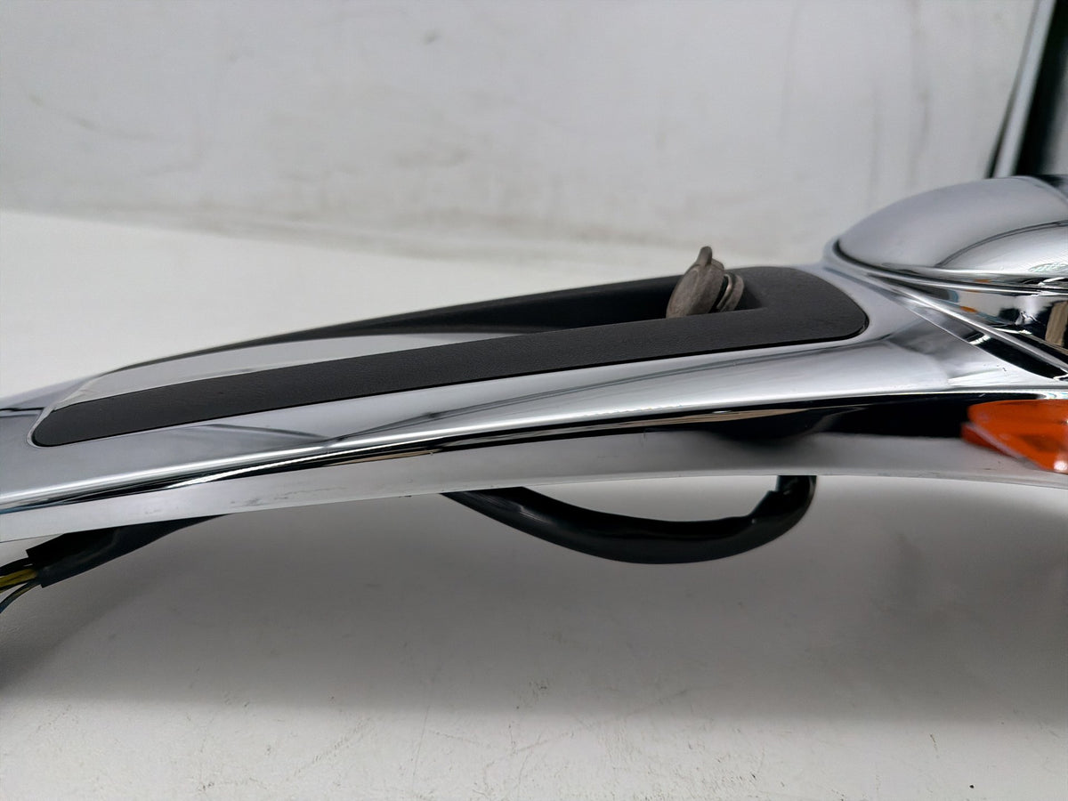 2011 Harley Electra Glide Touring Ultra OEM Fuel Gas Tank Dash Console NOKey