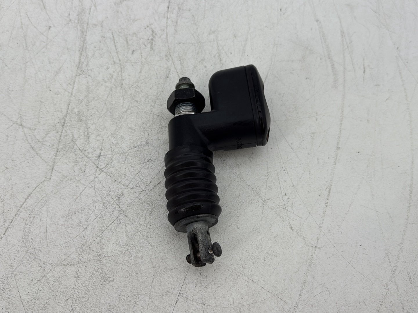 2000 Harley Touring Electra Glide Ultra OEM Rear Brake Master Cylinder Reservoir