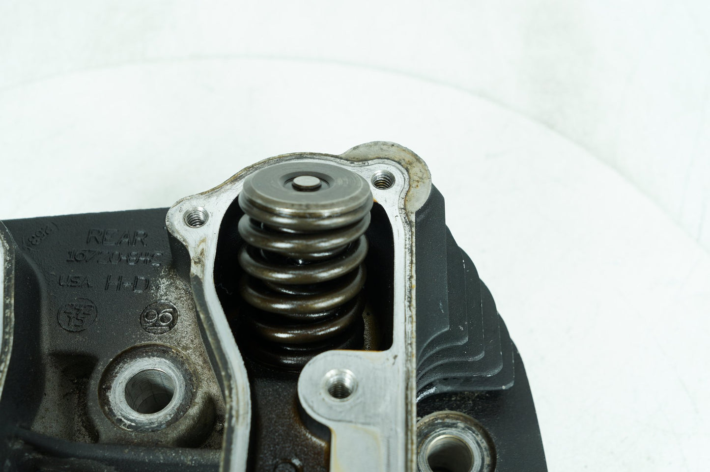 1984 - 1998 Harley-Davidson Touring Electra Glide Ultra Rear Twin Cam Engine Cylinder Head 16720-84C