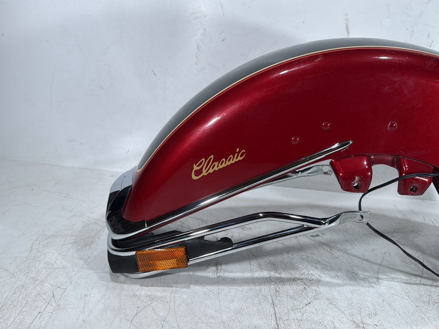 2007 Harley Touring FLHTC Electra Glide Classic OEM Front Wheel Fender Shell Panel
