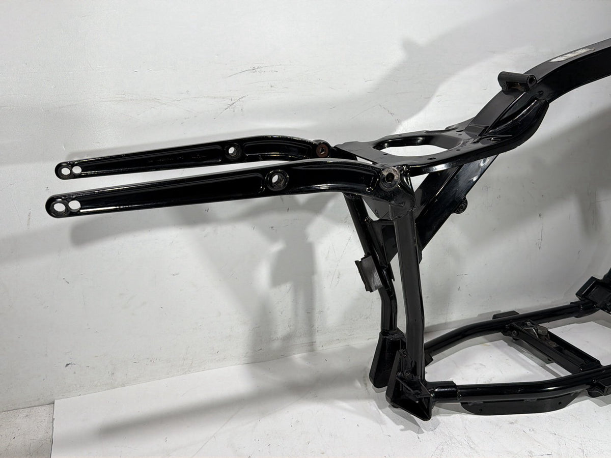 07 Harley Dyna Street Bob FXDBI OEM Body Main Frame Chassis 29 degree rake SLVG