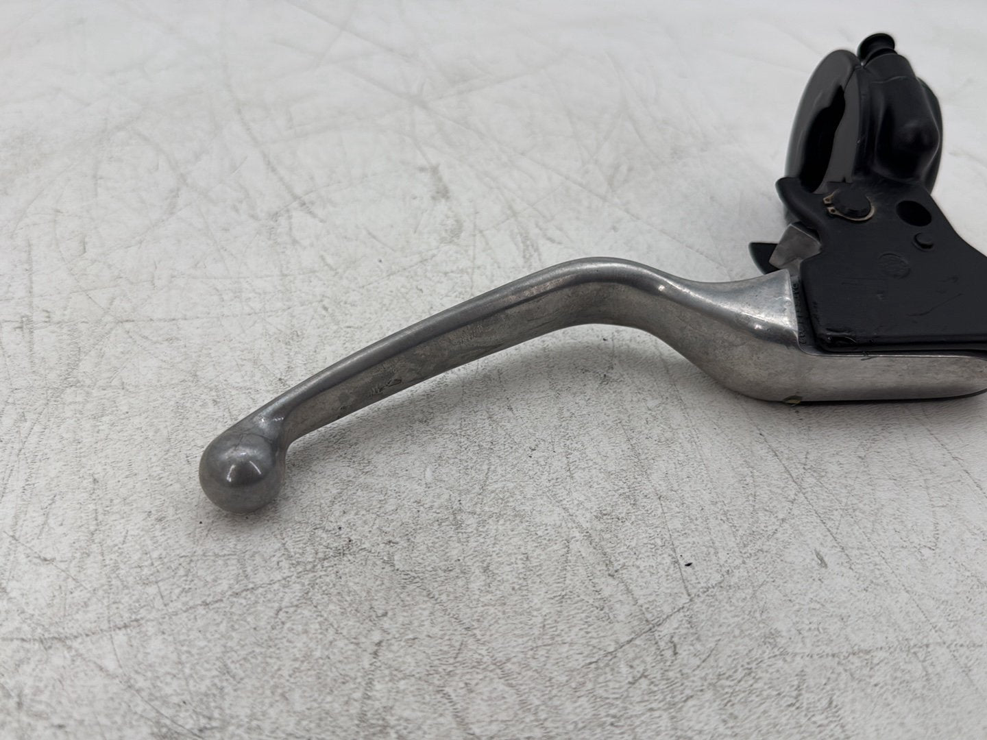 2010 Harley Street Glide Touring FLHX OEM Front Left Hand Clutch Control Lever