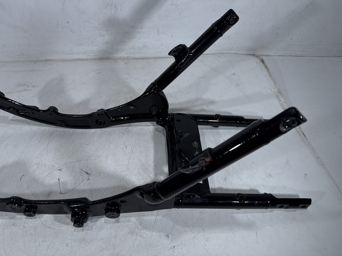2011 Harley Electra Glide Touring OEM Rear Back Sub Frame Rail Bar 48079-09BHP