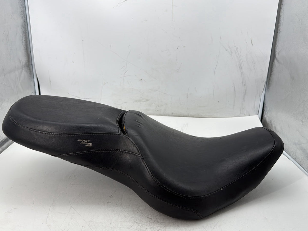 2007 Harley Touring Electra Glide Police Passenger Rider Driver Seat Saddle TORN