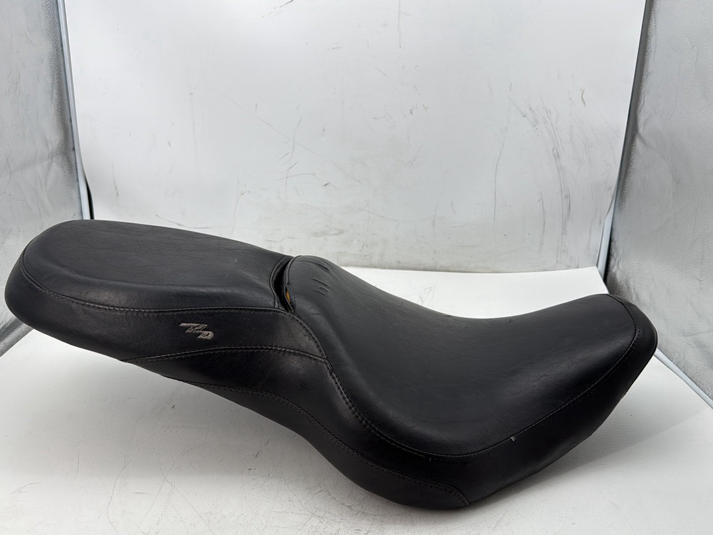 2007 Harley Touring FLHTP Electra Glide Police OEM Passenger Rider Driver Seat Saddle