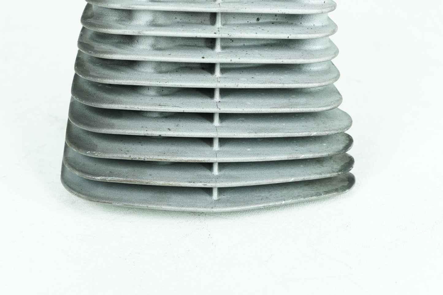 1991 - 2003 Harley-Davidson Sportster Hugger Twin Cam Engine Jug 1 Cylinder Barrel 16446-86B