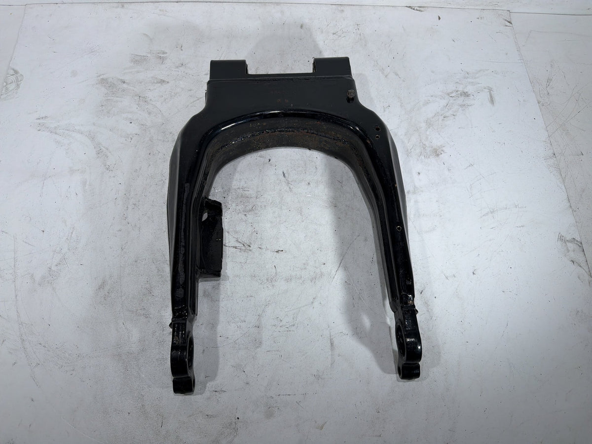 2010 Harley Electra Glide Touring Ultra OEM Rear Fork Swingarm Swing Arm