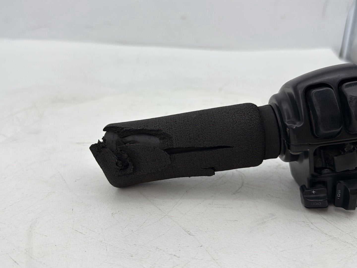 2008 Harley Electra Glide Touring Ultra FLHTCUI OEM Left Turn Signal Headlight Switches Controls