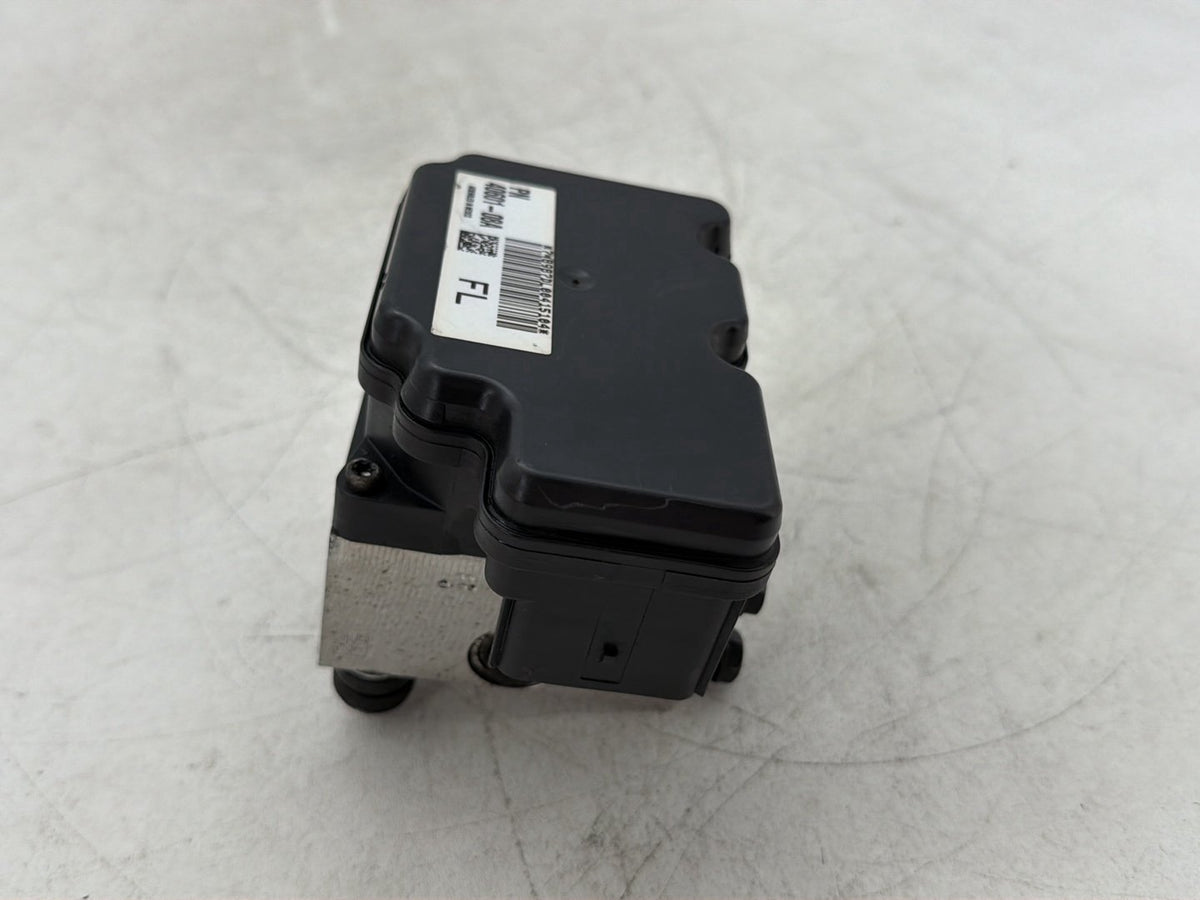 2010 Harley Electra Glide Touring Ultra OEM ABS Brake Pump & Control Module