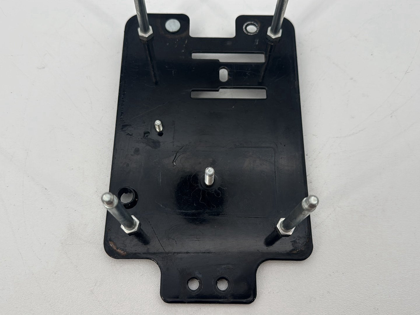1999 - 2006 Harley-Davidson Dyna Low Rider Electrical Panel Holder Bracket Carrier Caddy 70986-99