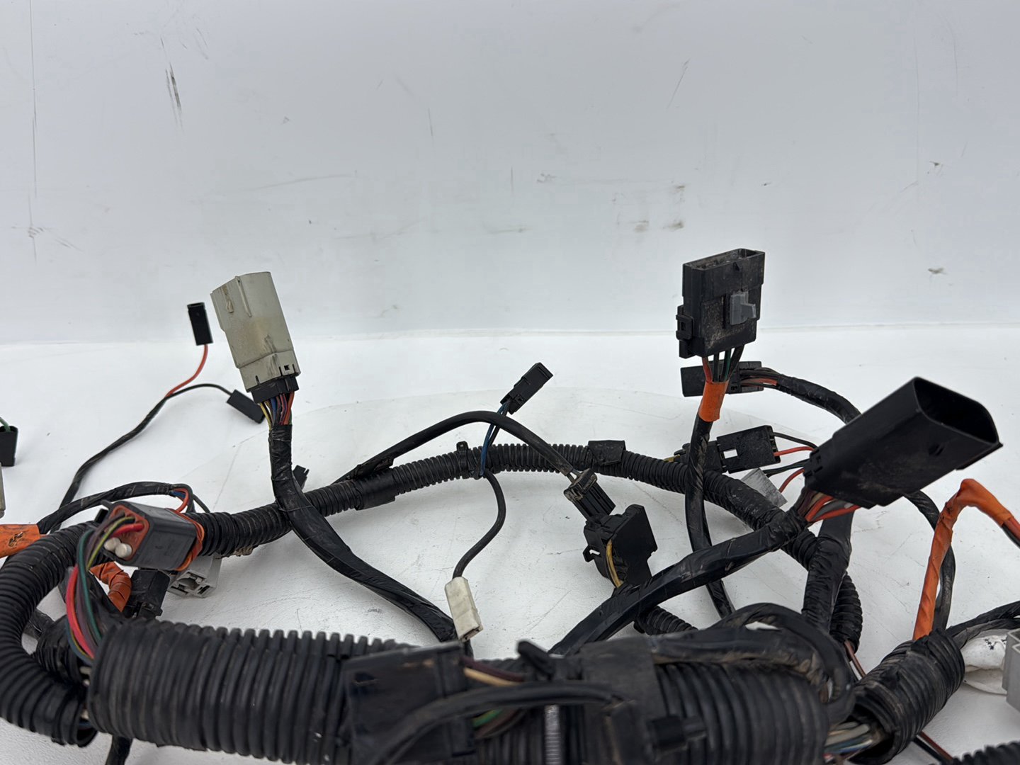 2007 - 2011 Harley-Davidson Touring Electra Glide Ultra Front Sub Wiring Harness Loom Interconnect 70232-10