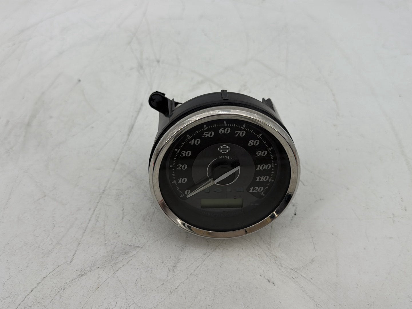 2011 Harley Electra Glide Ultra FLHTK OEM Speedo Speedometer Gauge Cluster