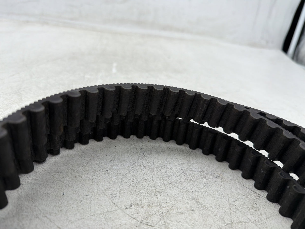 2010 Harley Electra Glide Touring Ultra OEM Rear Drive Belt 40024-09 140T 1"