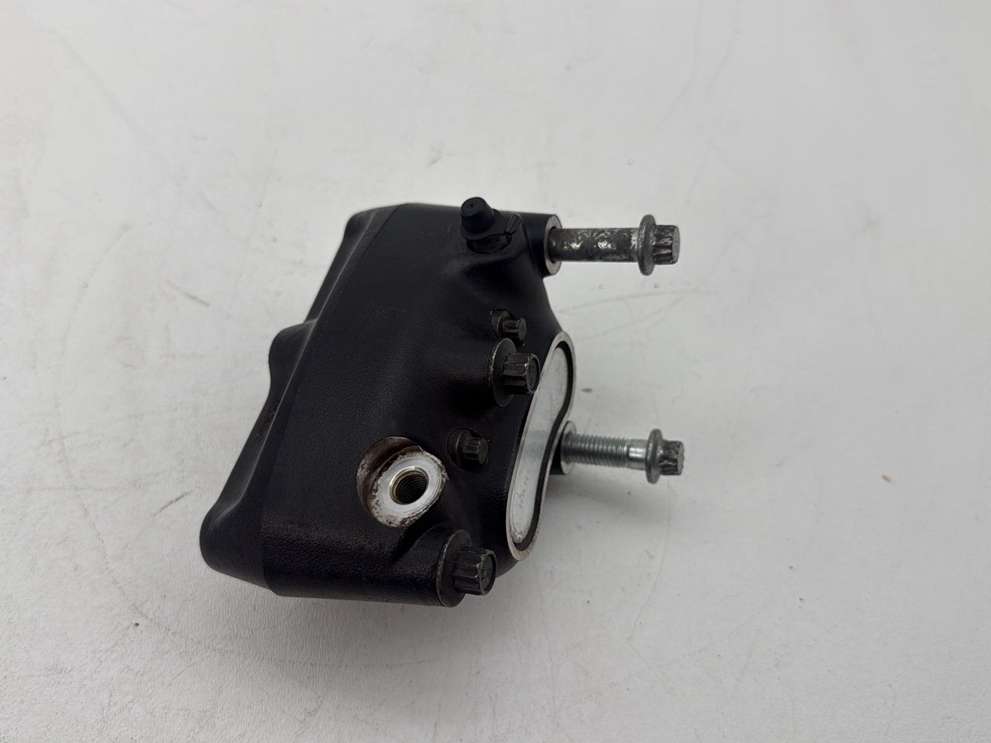 2007 Harley Touring FLHTP Electra Glide Police OEM Front Right 1 Brake Caliper