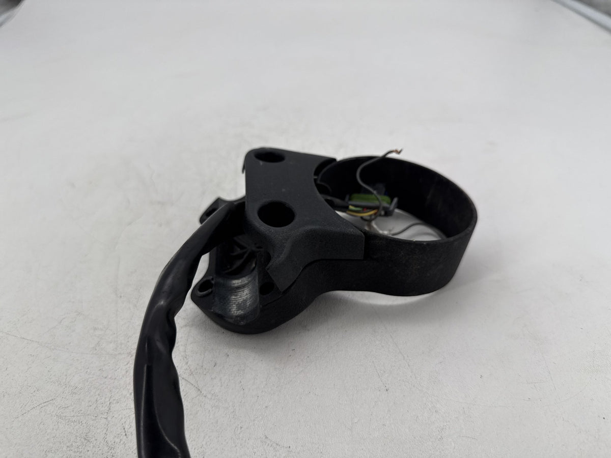 07 Harley Dyna Super Glide Speedometer Holder Bracket Mount Bezel Black Wrinkle