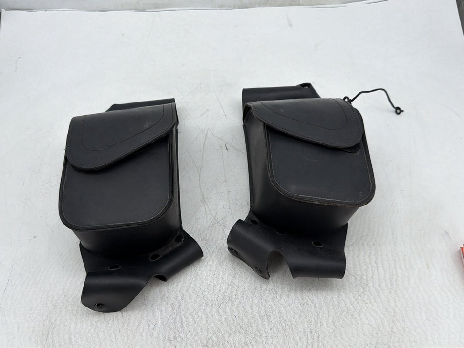 2009 Harley Electra Glide Ultra FLHTCU OEM Leather Saddlebags Luggage Pair