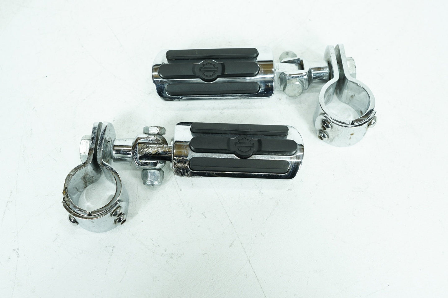 1999 - 2006 Harley-Davidson Touring Road King Classic Front Right Left Highway Foot Pegs 50130-95A