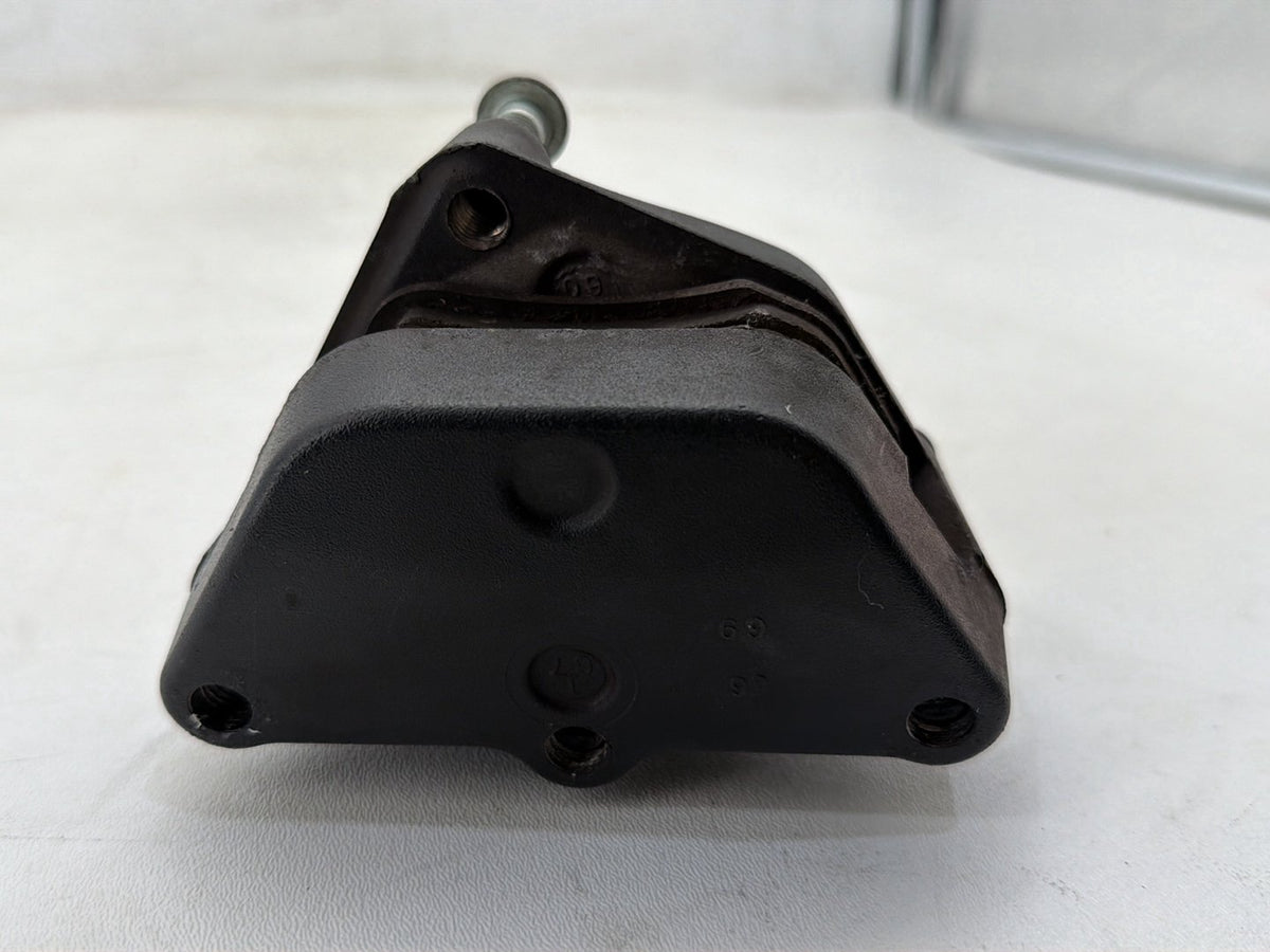2007 Harley Electra Glide Touring Ultra OEM Front Left 1 Brake Caliper
