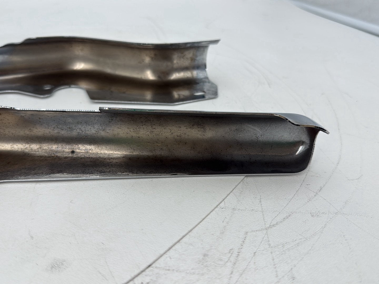 1999 - 2006 Harley-Davidson Touring CVO Screamin Eagle Road King Rear Left Right Fender Struts Bracket  	47502-97