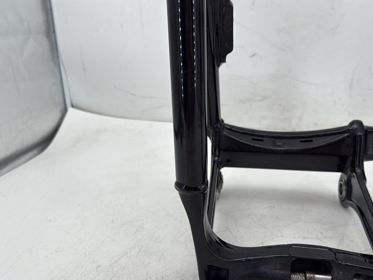 2019 Harley Softail Street Bob FXBB OEM Rear Fork Swingarm Swing Arm 47400099BHP