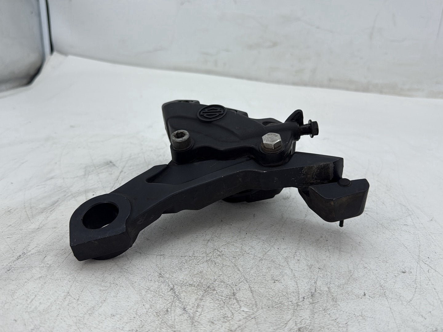 2018 Harley Electra Glide Touring Ultra FLHTCU OEM Rear Back Brake Caliper w/ Bracket