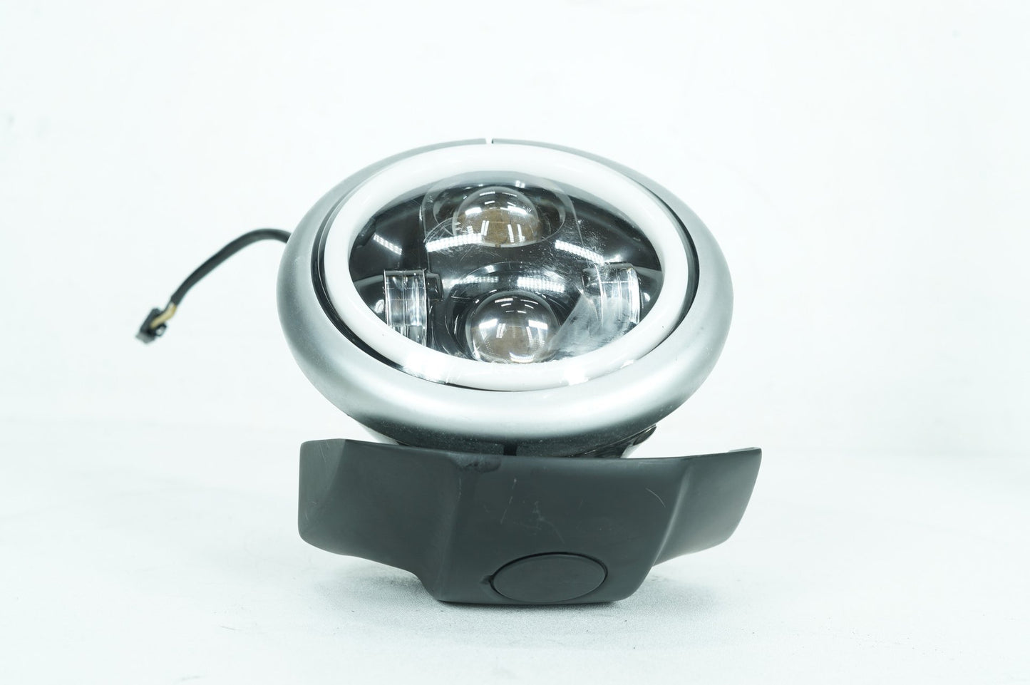 2013 - 2022 Harley-Davidson Sportster Iron Headlight Headlamp Head Lamp Light LED 69774-07A