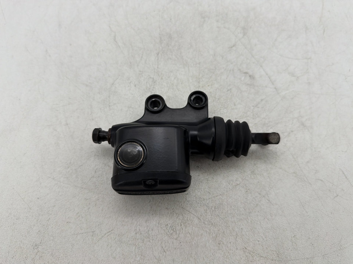 2012 Harley Electra Glide Touring Ultra OEM Rear Brake Master Cylinder Reservoir