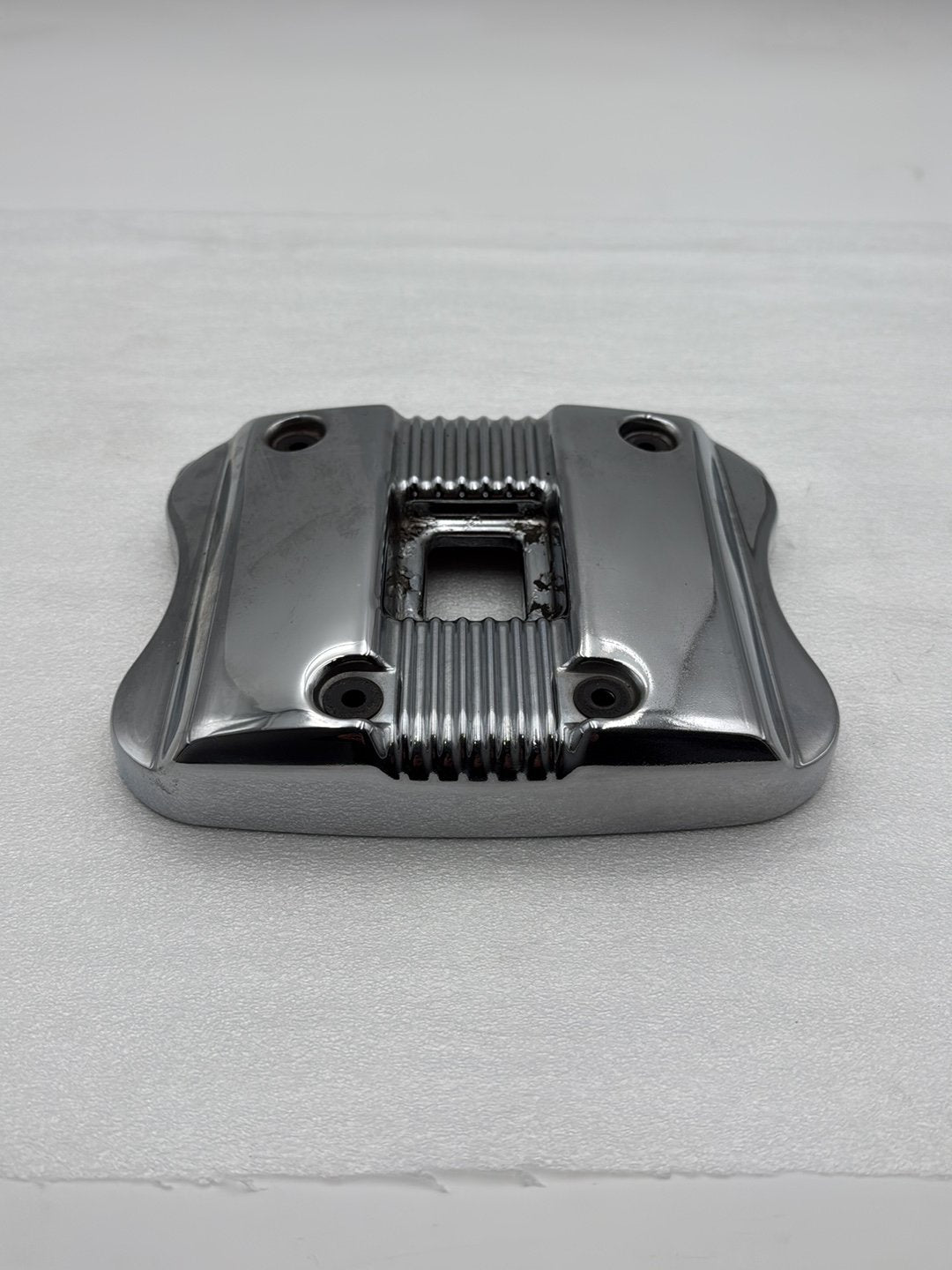 2004 - 2013 Harley-Davidson Sportster Custom Twin Cam Top Rocker Cover 17571-99 17581-04
