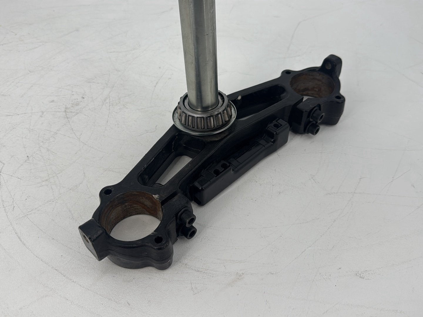 2008 - 2016 Harley-Davidson Touring Electra Glide Ultra Front Fork Upper Lower Triple Tree 45700020