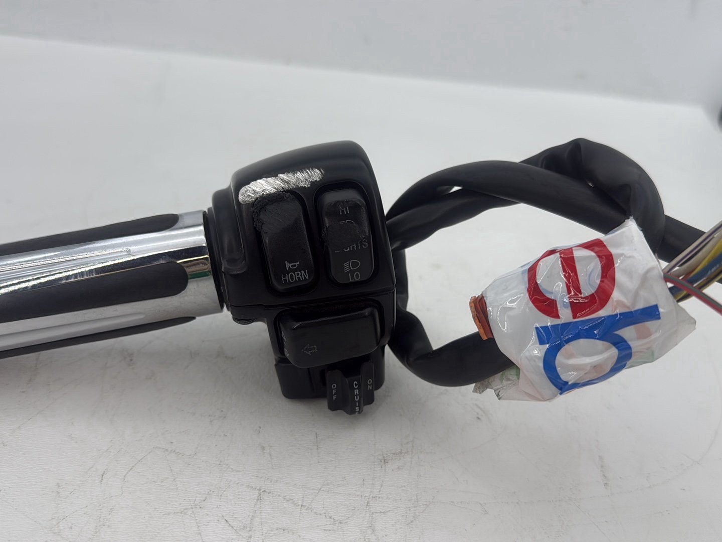 2005 Harley Touring FLHRCI Road King Classic OEM Left Turn Signal Headlight Switches Controls