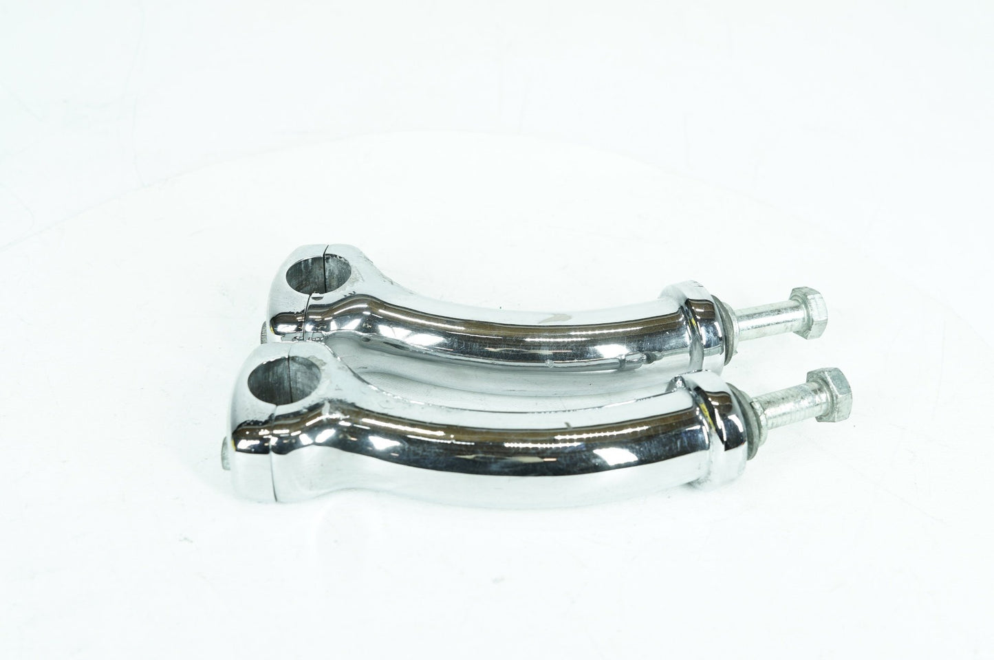 1999 - 2006 Harley-Davidson Softail Deuce Front Handlebar Risers Riser 56135-00A