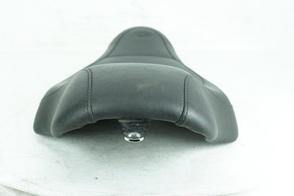 2004 - 2022 Harley-Davidson Sportster Iron 883 Rider Driver Solo Seat Pillion MUSTANG