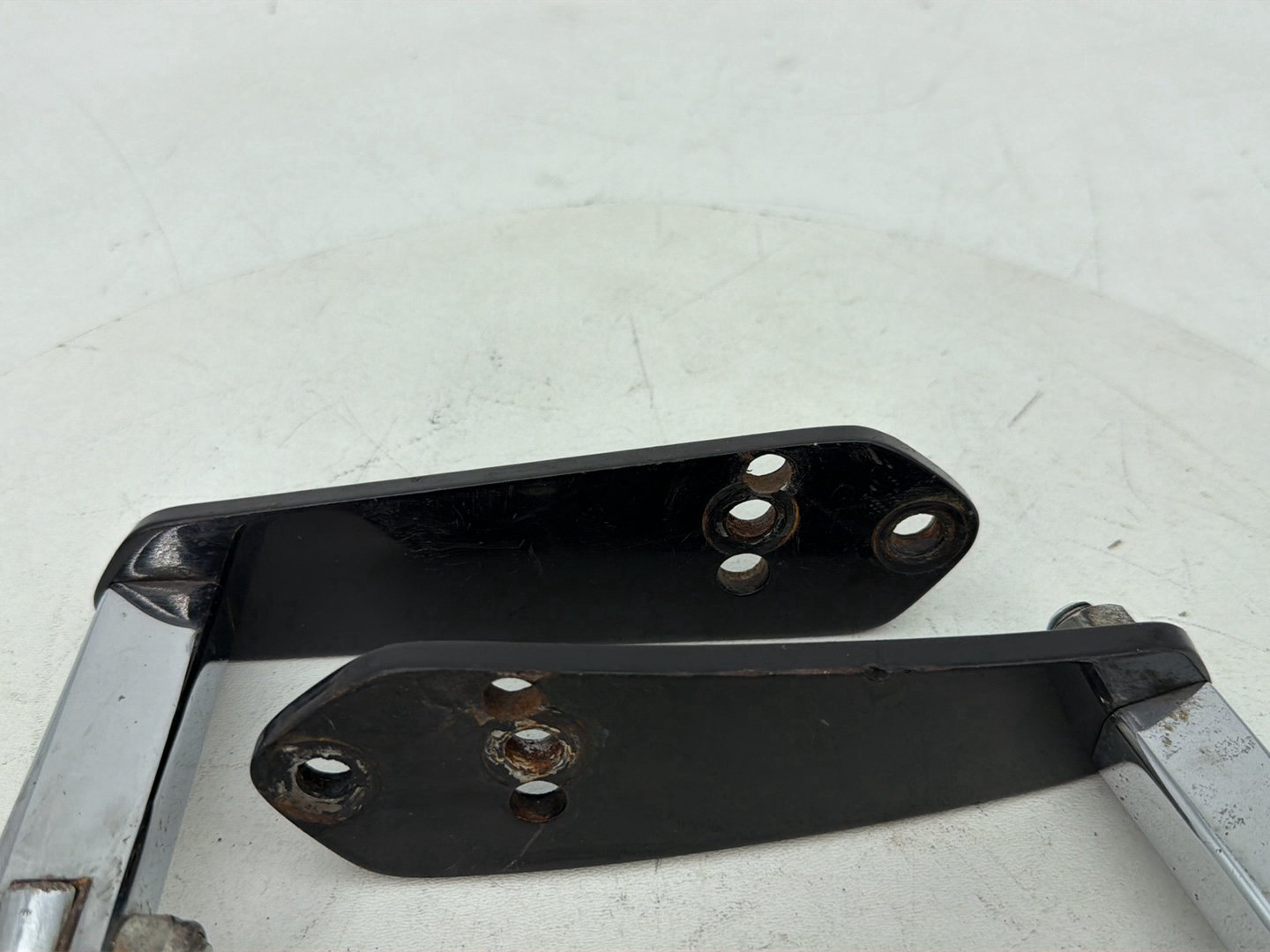 2007 - 2017 Harley-Davidson Dyna Super Glide Custom Front Right Left Highway Foot Pegs 49354-01