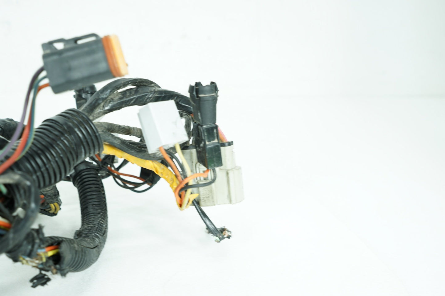 2008 - 2016 Harley-Davidson Touring Street Glide Front Sub Wiring Harness Loom Interconnect 70232-10