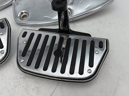 2003 Harley Electra Glide Touring Ultra FLHTCUI OEM Left Right Driver & Pass Floorboard Foot Rest