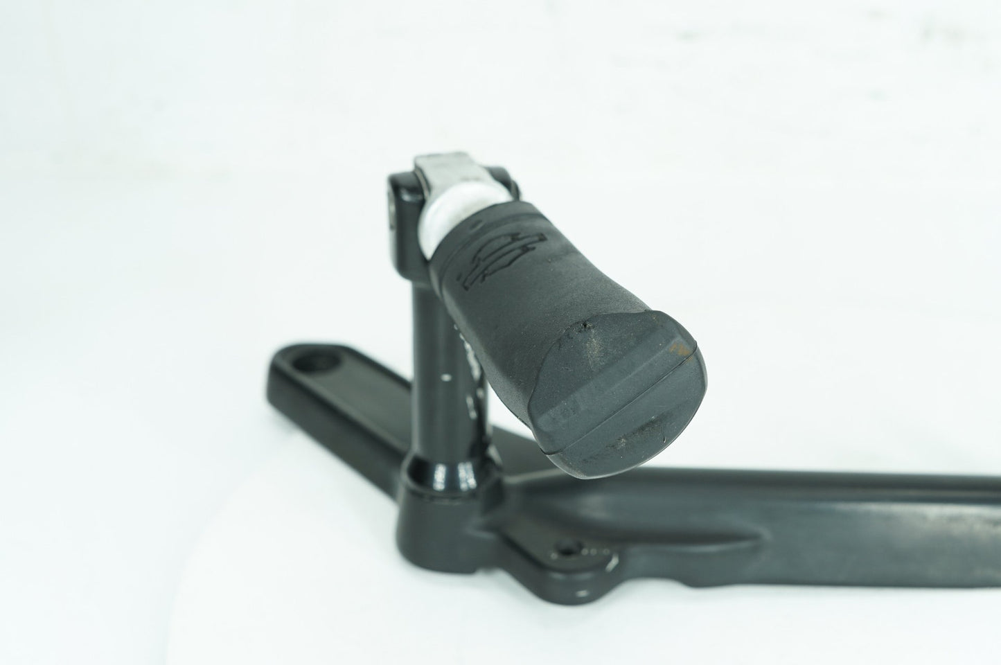 2018 - 2026 Harley-Davidson Softail Low Rider S Rear Exhaust Muffler Mount Bracket 65500064