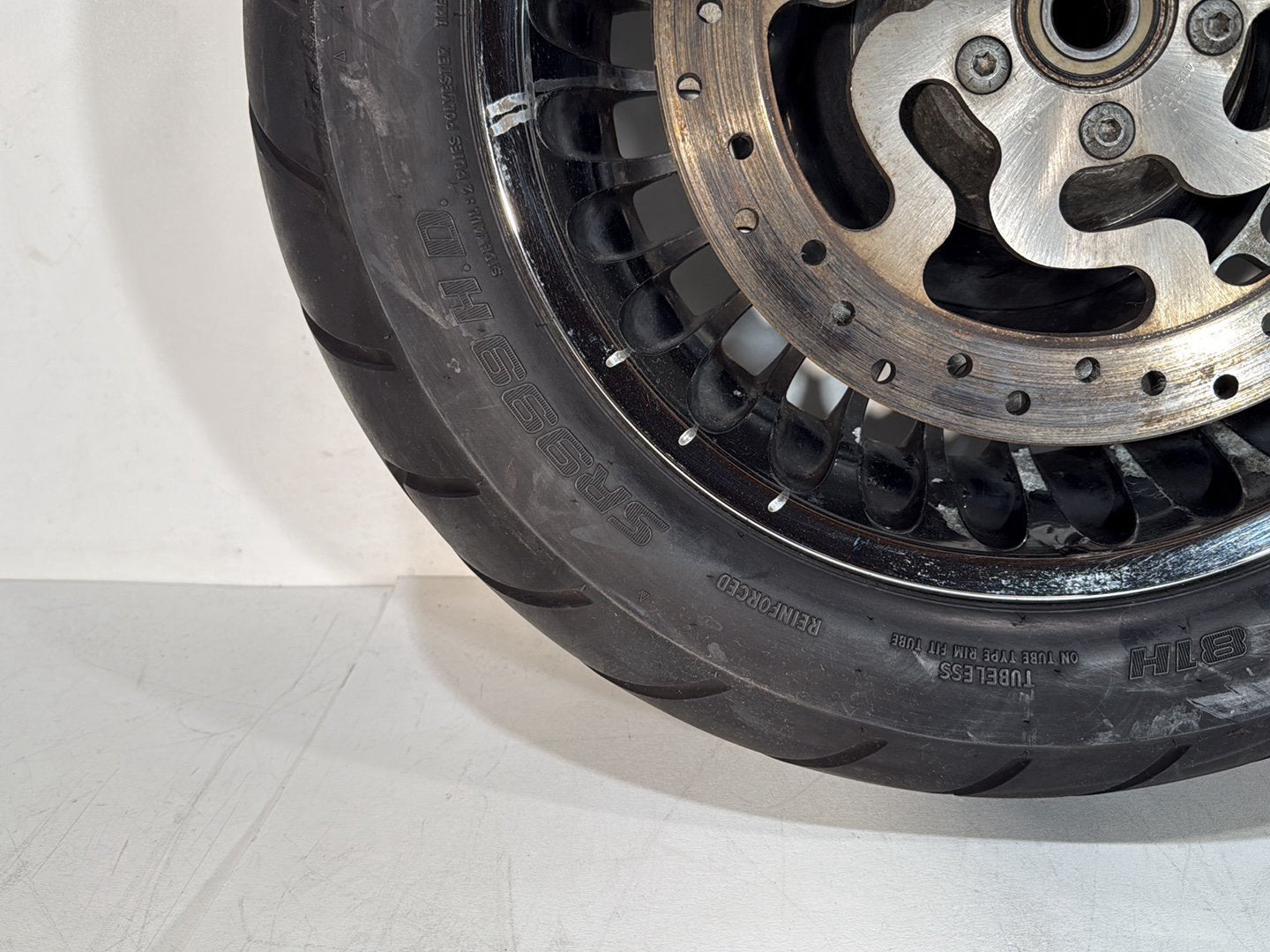 2008 - 2016 Harley-Davidson Touring Electra Glide Ultra Rear Wheel Rim Tire 42196-10