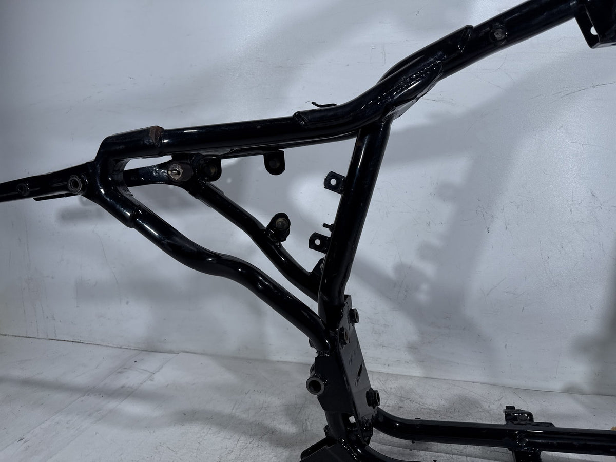 2000 Harley Sportster 1200 Custom XL1200C OEM Body Main Frame Chassis SLVG