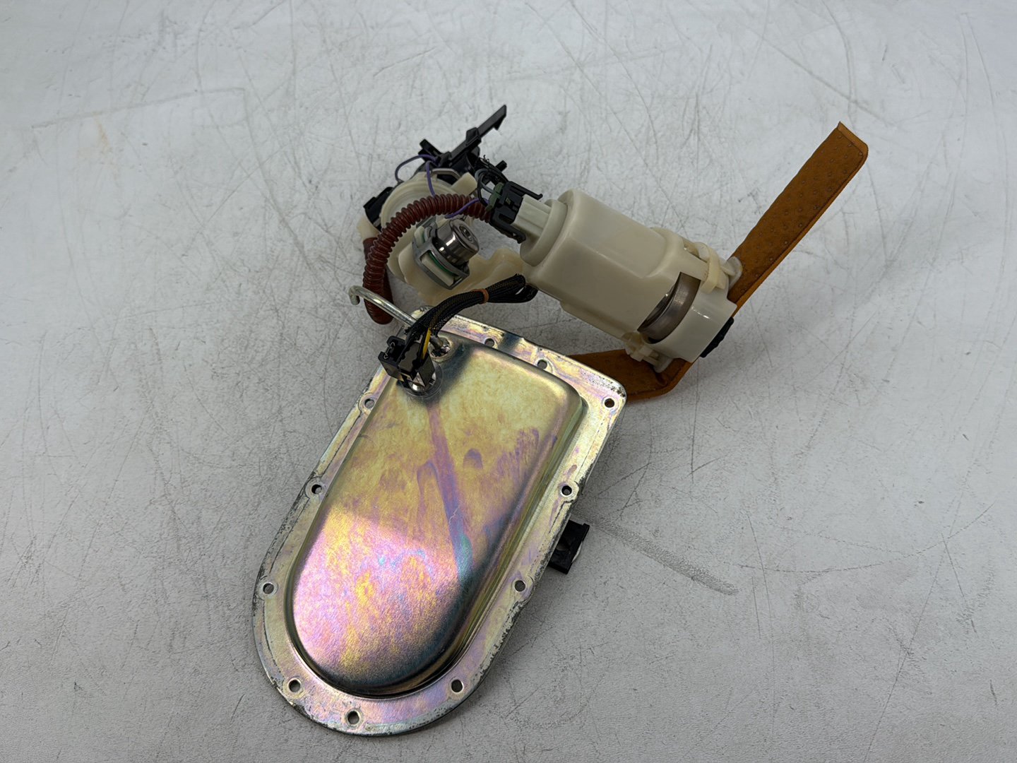 2010 Harley Dyna Fat Bob FXDF OEM Fuel Pump Gas Gasoline Petrol Sending