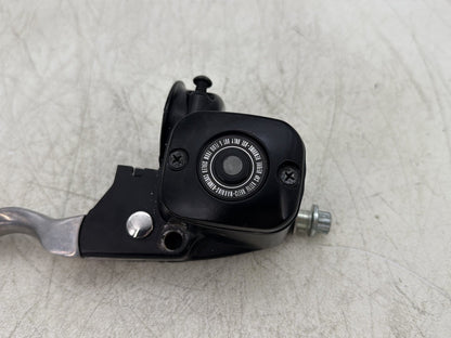 2004 Harley Dyna Super Glide FXDI OEM Front Right Brake Lever Master Cylinder