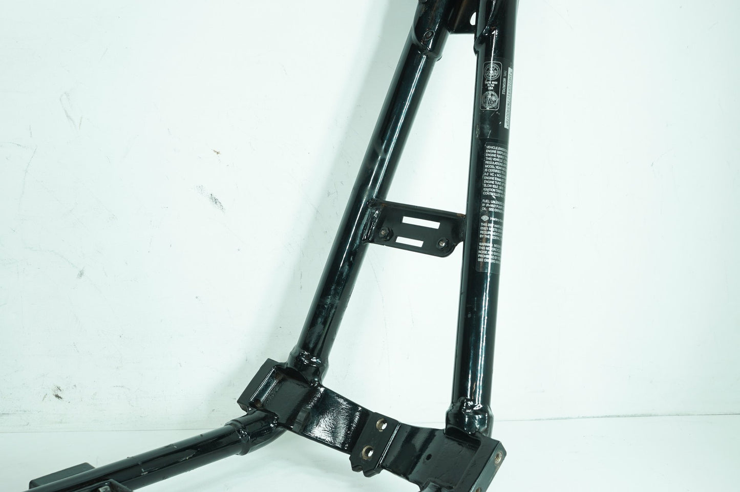 2007 - 2013 Harley-Davidson Dyna Street Bob Body Main Frame Chassis SLVG 47463-06BHP