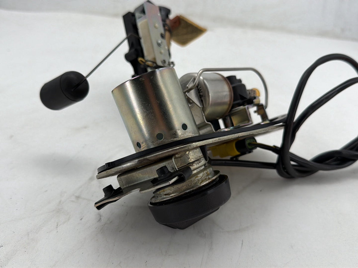 2007 Harley Street Glide Touring FLHX OEM Fuel Pump Gas Gasoline Petrol Sending