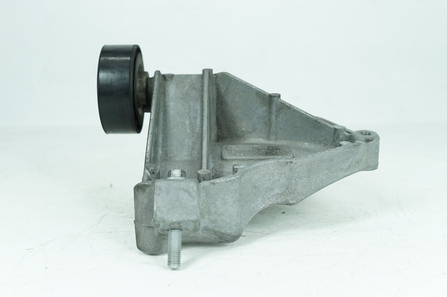 2013 - 2015 Jaguar XF  A/C Compressor