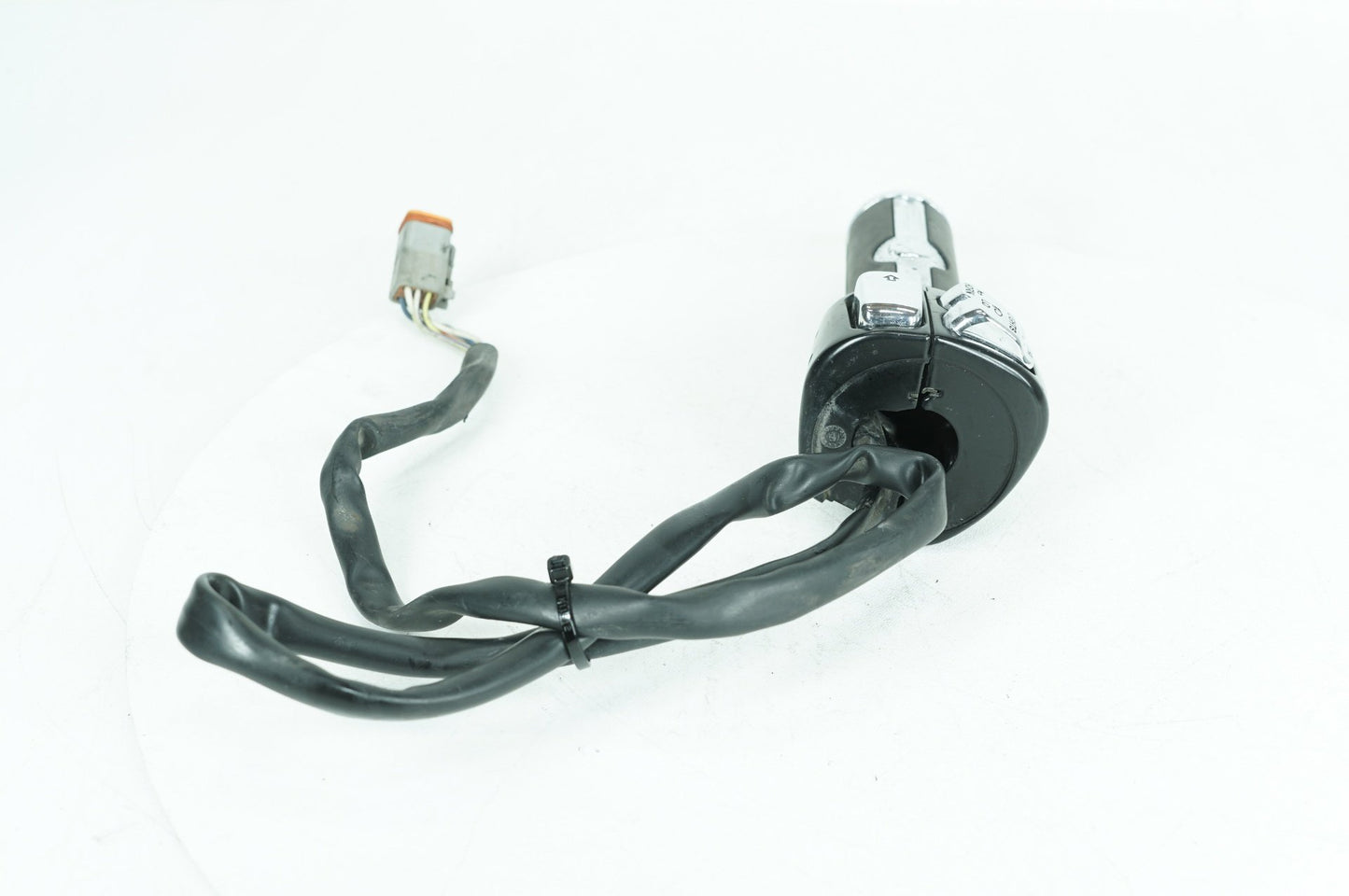 1999 - 2006 Harley-Davidson Softail Heritage Classic Left Turn Signal Headlight Switches Controls 71685-06A