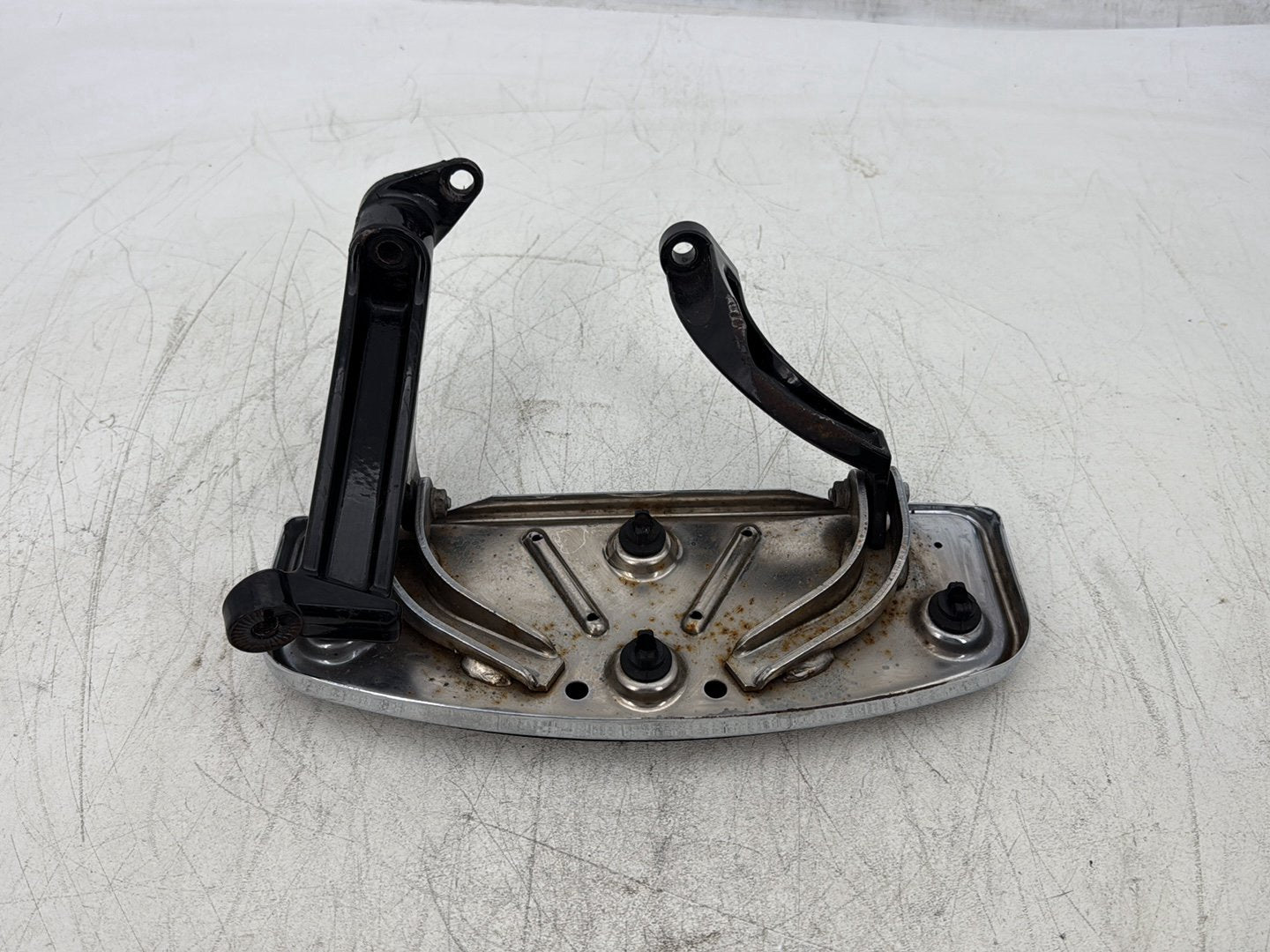 2016 Harley Road King Touring FLHR OEM Right Driver 1 Floorboard Foot Rest