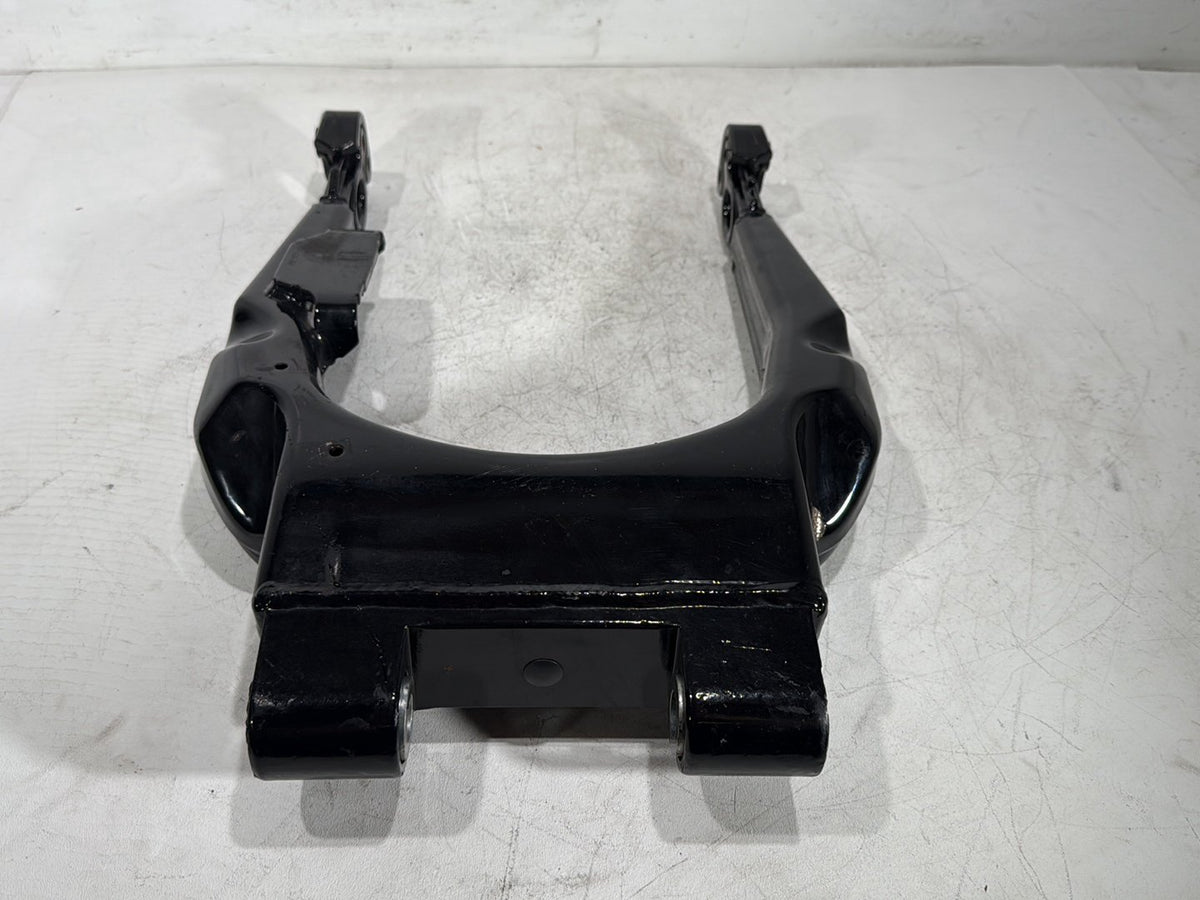 2010 Harley Street Glide Touring FLHX OEM Rear Fork Swingarm Swing Arm